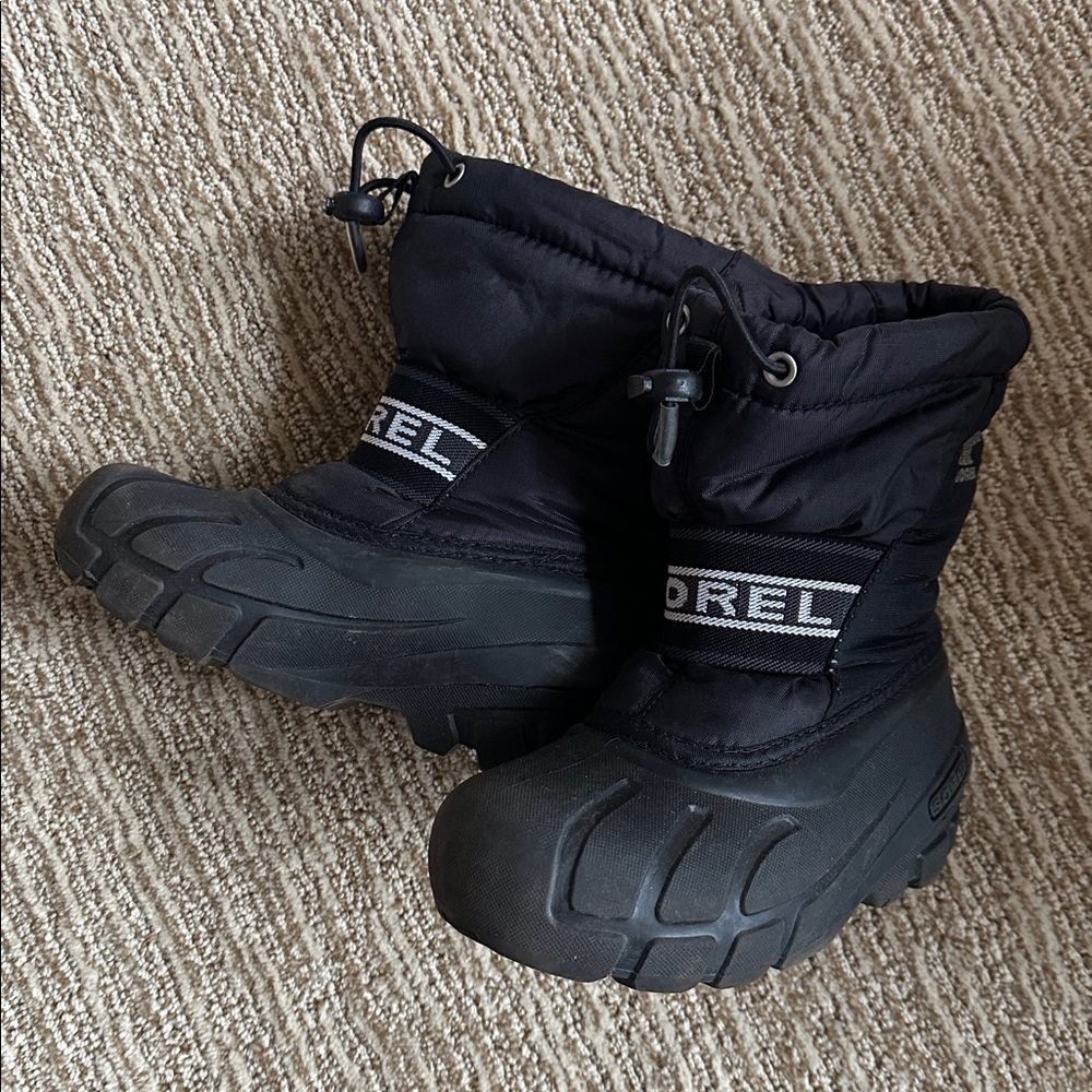 Sorel Black Insulated Snow Boots